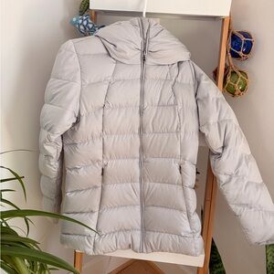 Patagonia Women's Light Gray Ski Jacket